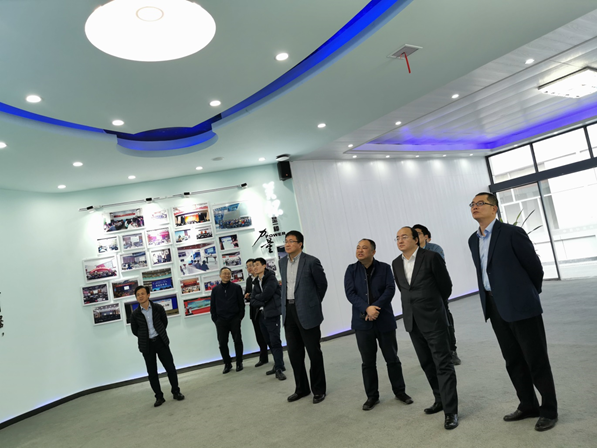 国家工业和信息化部信软司副司长董大健莅临科睿特参观考察