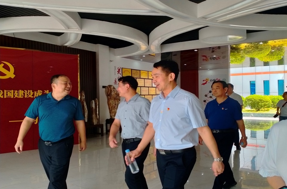 省总工会党组成员、副主席姜国敏同志一行莅临科睿特指导调研